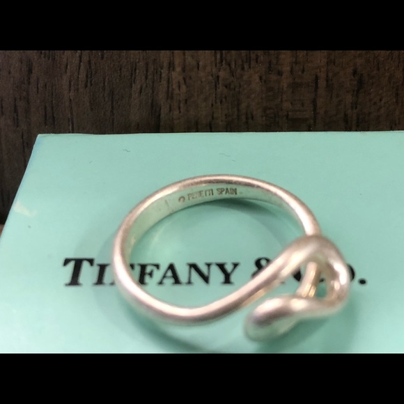 TIFFANY & CO WAVE RING.  SIZE 6.75 - Picture 4 of 4